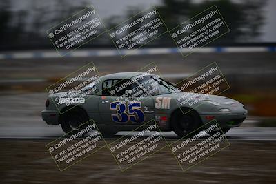 media/Nov-15-2025-CalClub SCCA (Sat) [[7bfa5a7151]]/Race/Group 4/